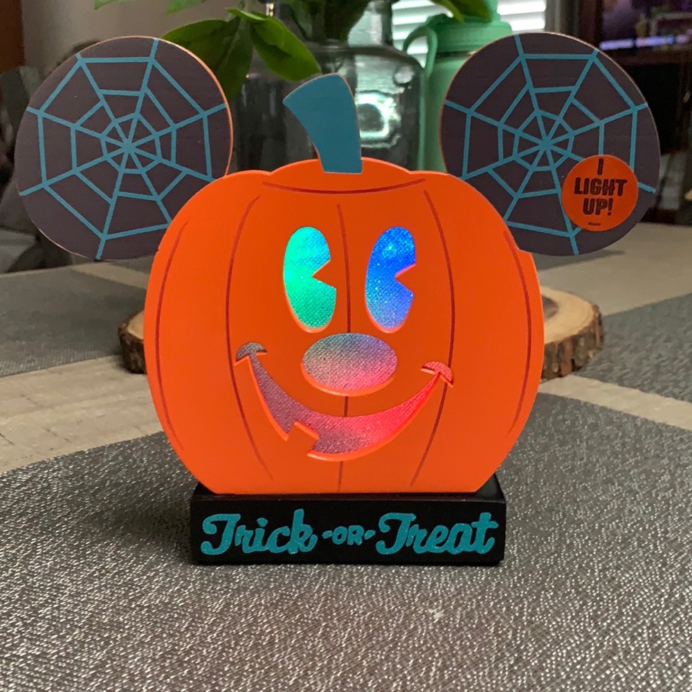Disney Light Up Mickey Pumpkin Decor